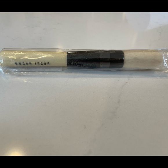Bobbi Brown Face Blender Brush - Picture 2 of 4